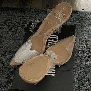 Clear pointed toe clear court heels